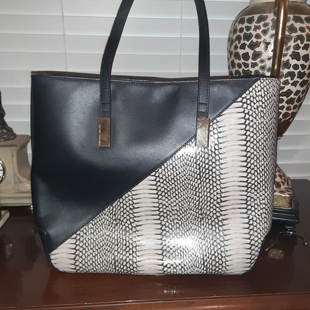Antonio Melani Purse